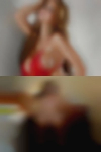 Housewife sexy rear nude.